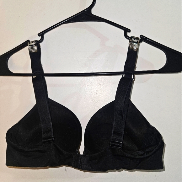 Victorias Secret Rhinestone Bombshell Bra - Picture 3 of 8